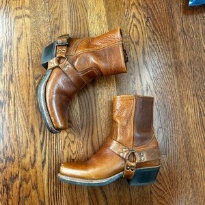 Frye  Brown Leather Ankle Boots